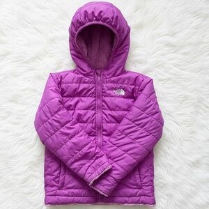 The North Face Reversible Purple Mossbud Swirl Puffer Size 6 Toddler Jacket Coat